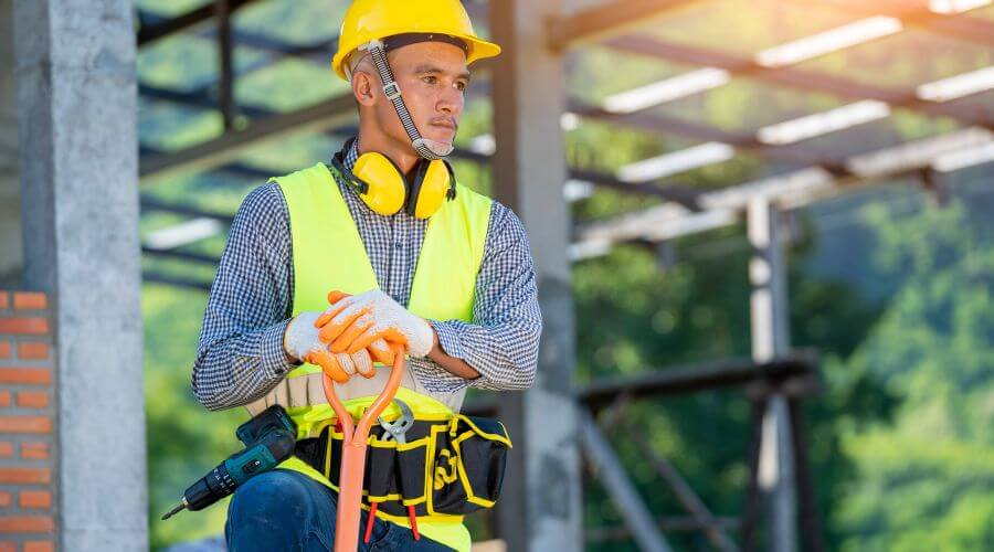 Professional gutter cleaning in Oglala, SD